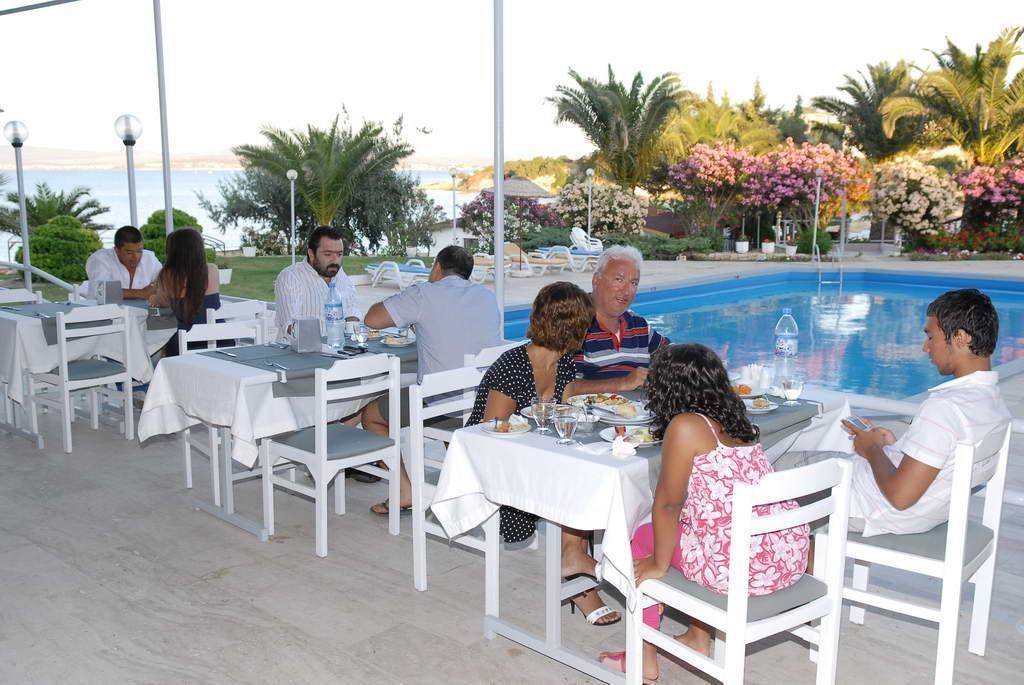 Cesme Ladin Hotel Exteriér fotografie